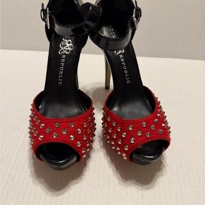 Rock & Republic Red and Black Studded Heels Sz 6 1/2